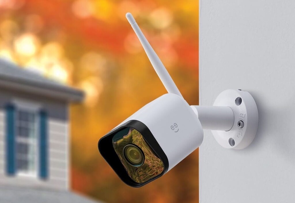 Camera on the corner of the house, close-up